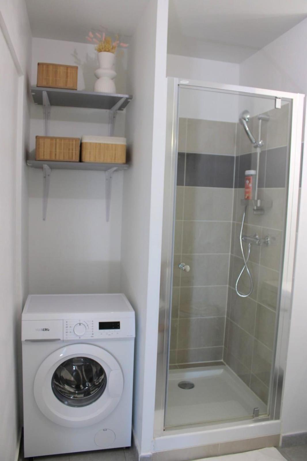 Appartement Elegant Et Lumineux Romainville Esterno foto