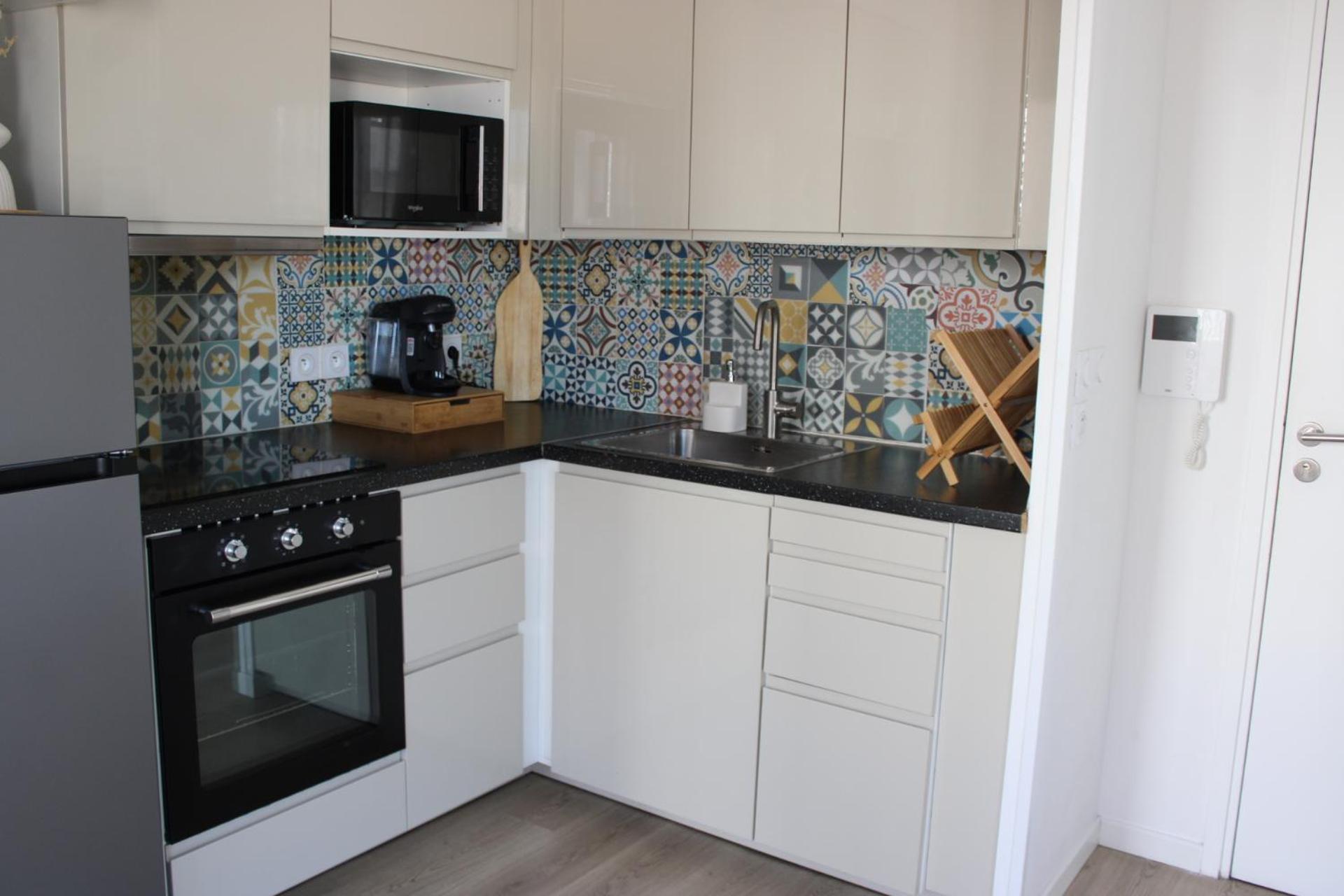 Appartement Elegant Et Lumineux Romainville Esterno foto